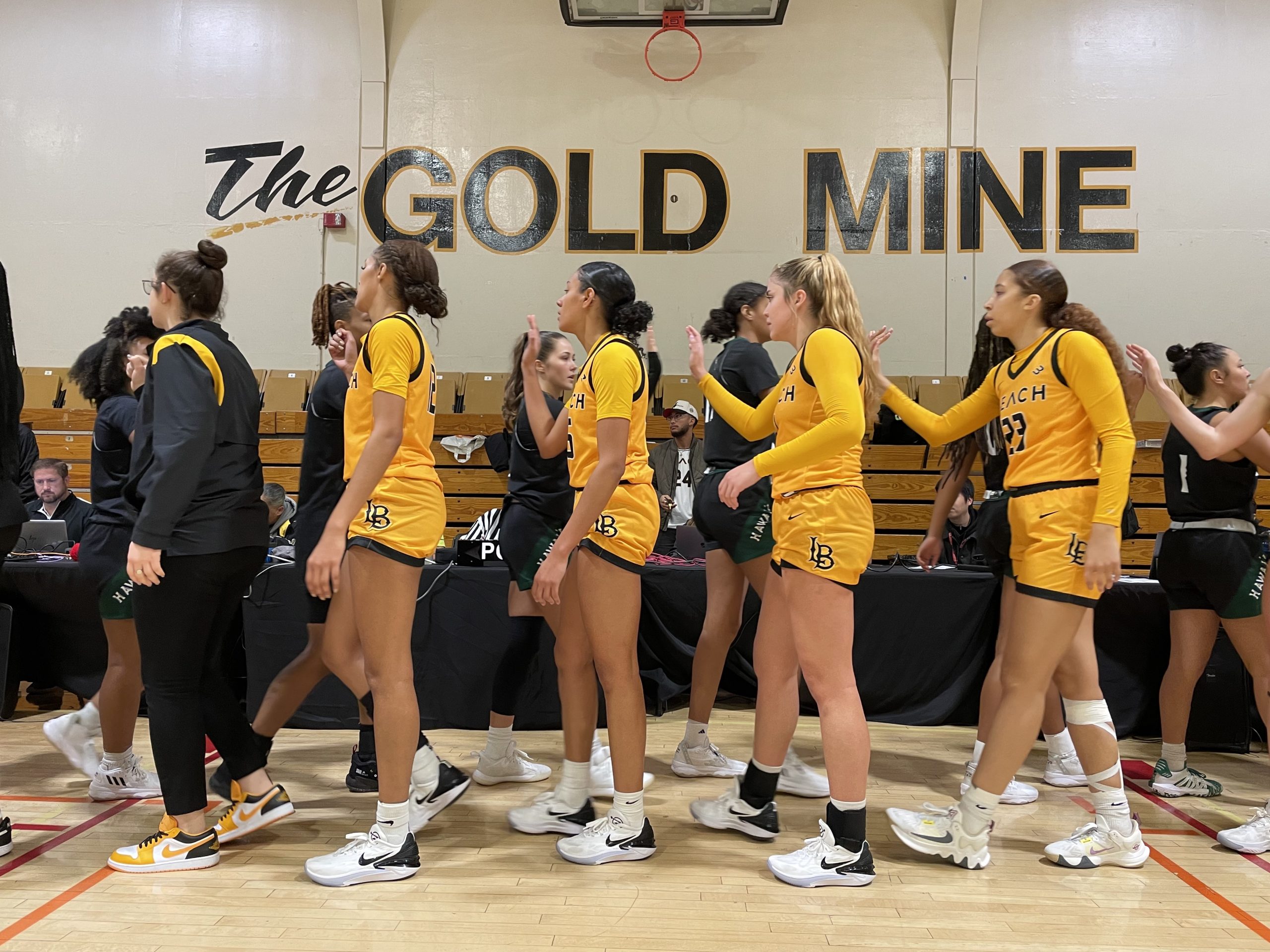 Women’s Basketball: Long Beach State Locks Down Hawaii For Win in Gold ...