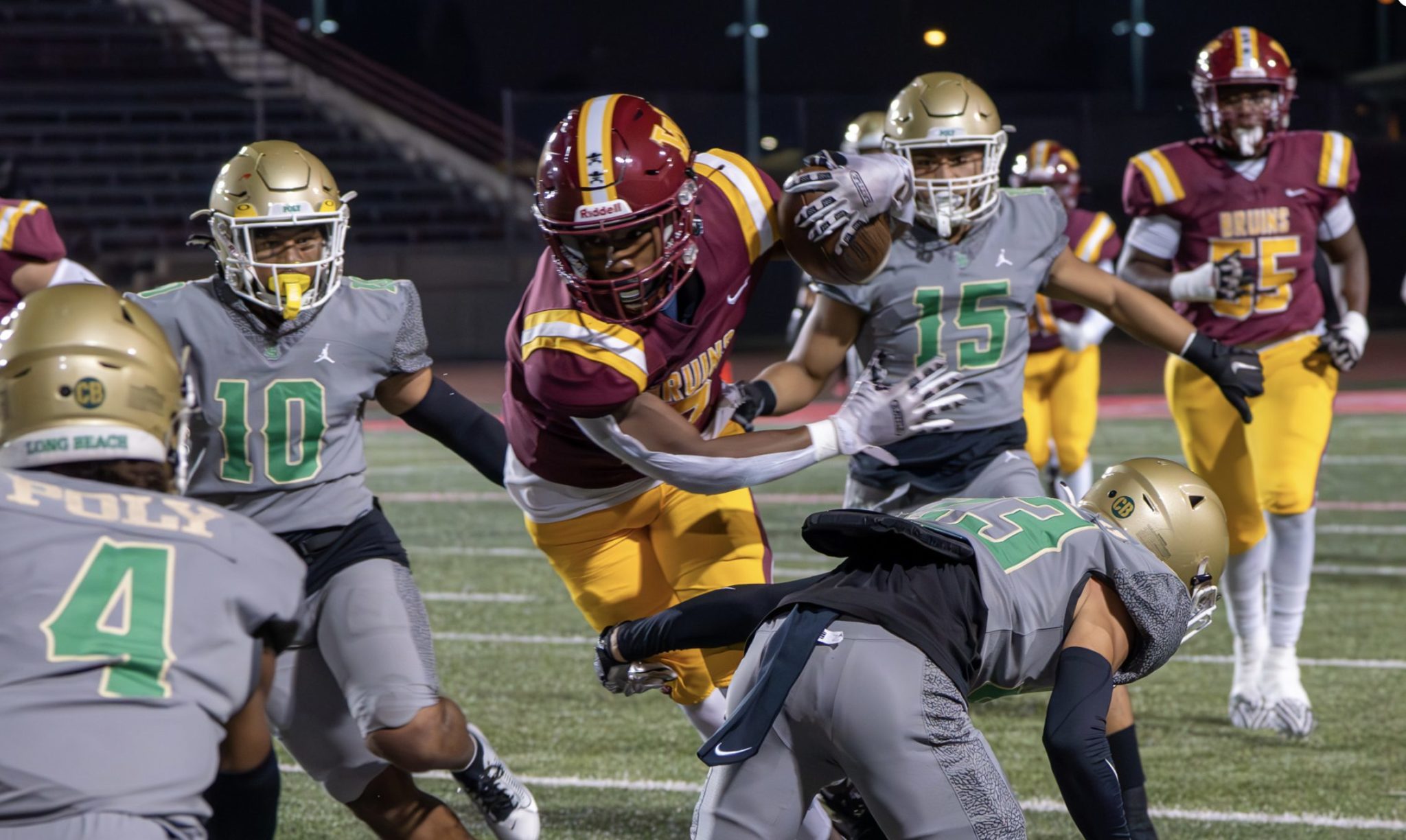 PREVIEW Wilson vs Long Beach Poly Football