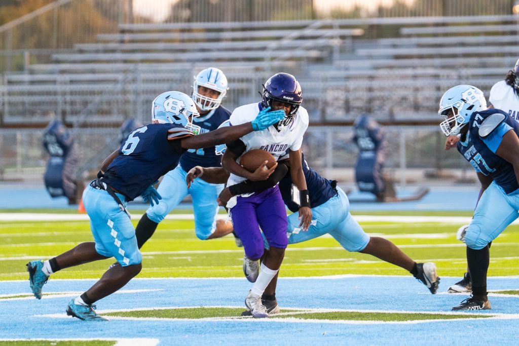 Comptonfootball8 22 25 05904