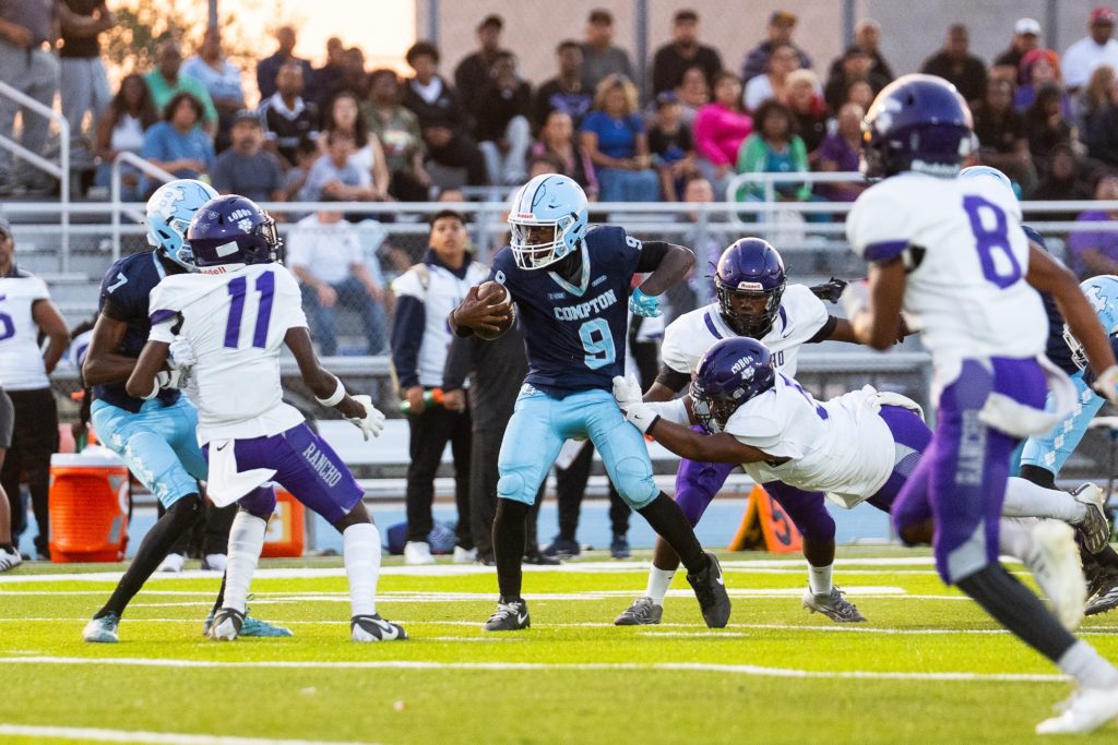 Comptonfootball8 22 25 06036