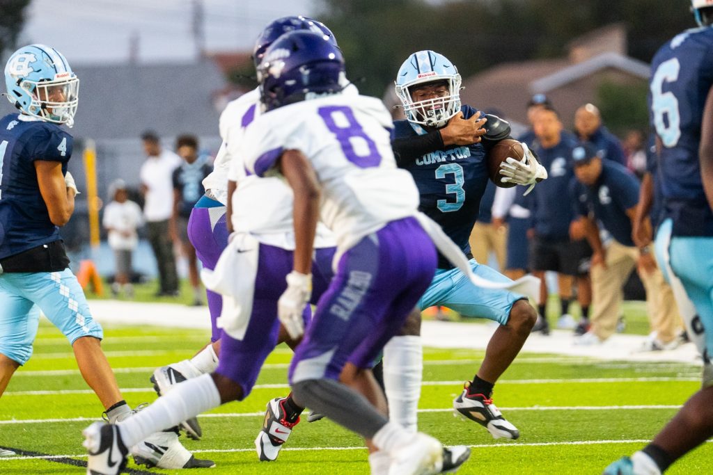 Comptonfootball8 22 25 06105