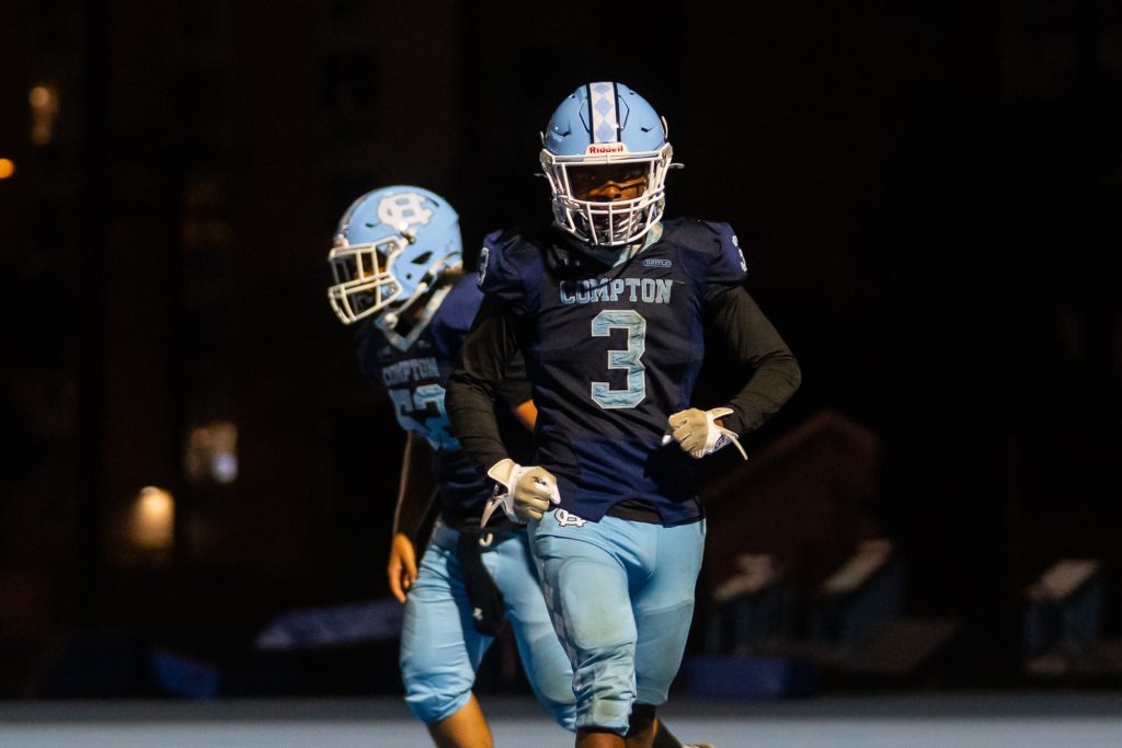 Comptonfootball8 22 25 06498