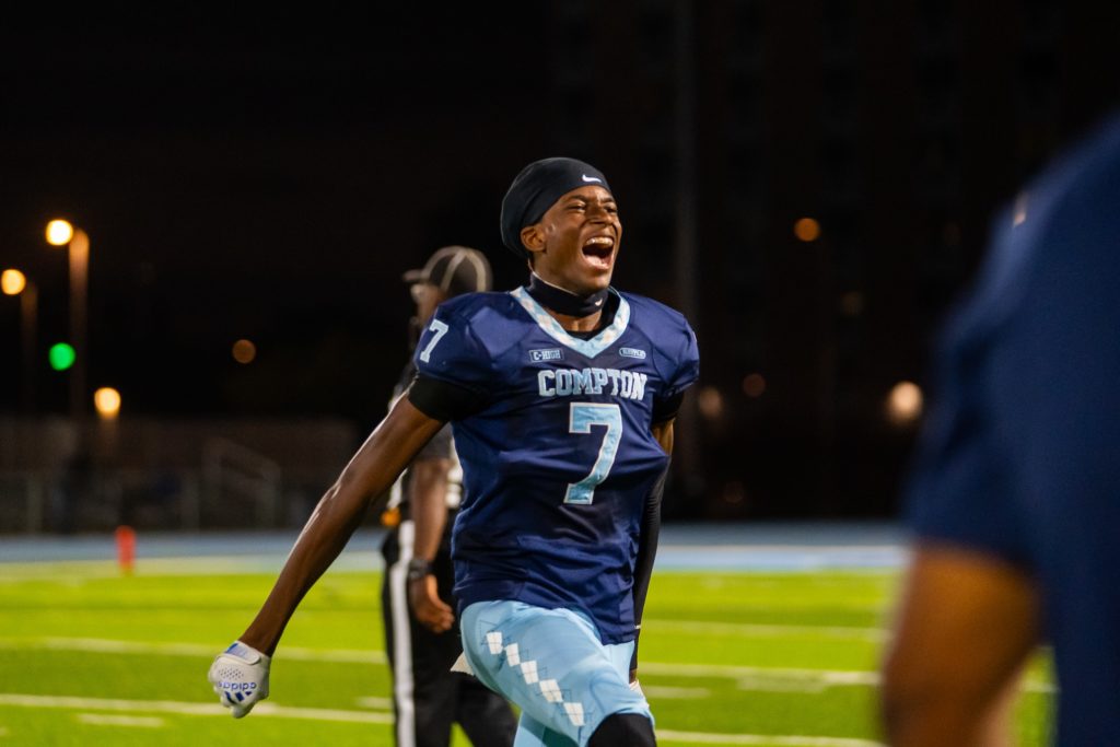 Comptonfootball8 22 25 06534
