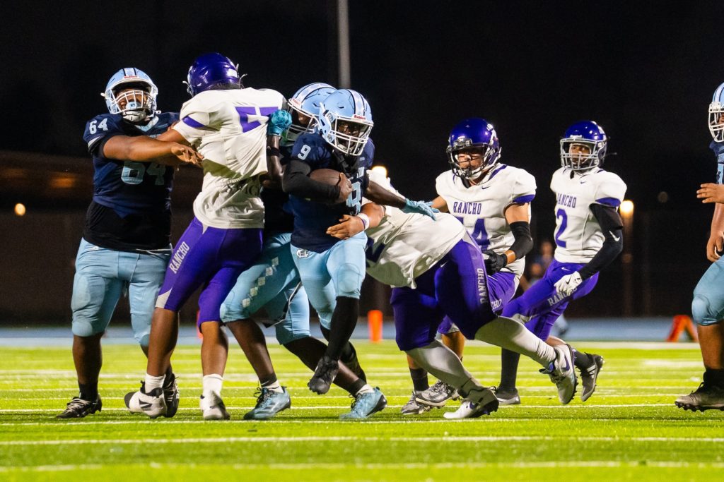 Comptonfootball8 22 25 06583