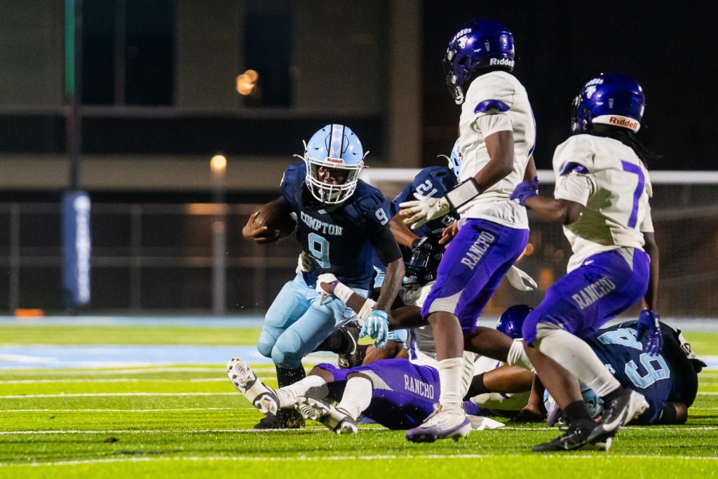 Comptonfootball8 22 25 06594