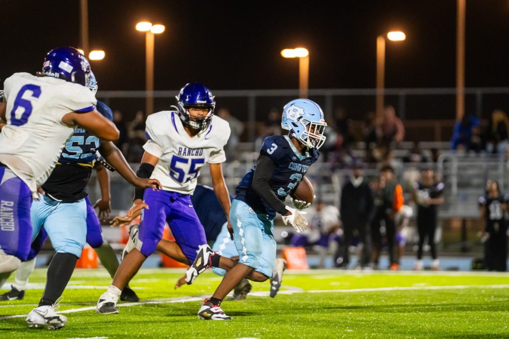 Comptonfootball8 22 25 06777