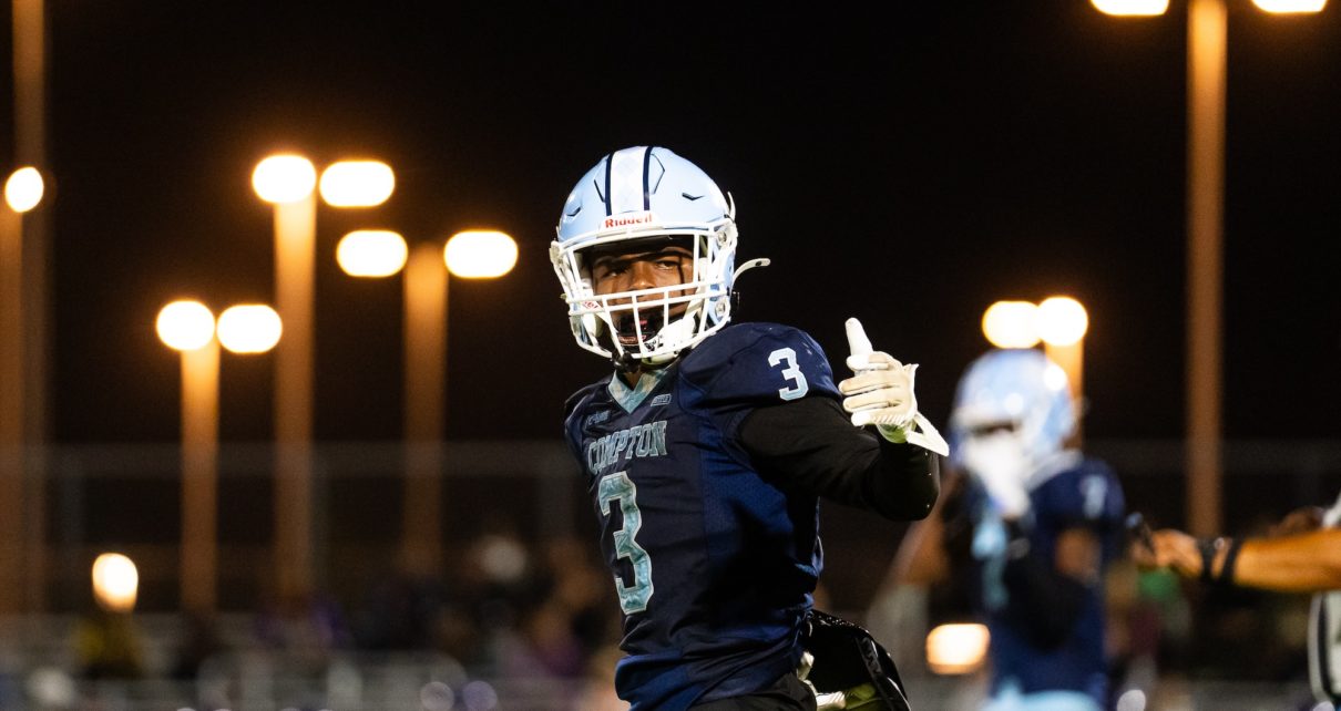 Comptonfootball8 22 25 06827