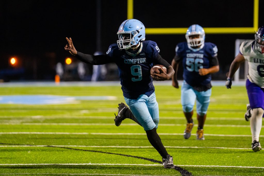 Comptonfootball8 22 25 06909