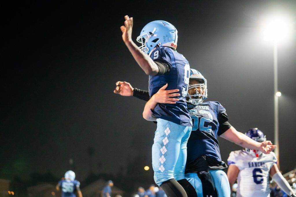 Comptonfootball8 22 25 06935