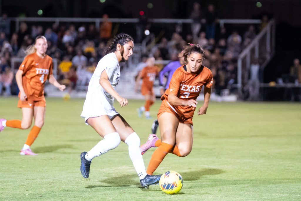 Lbsuvstexanssoccer 14