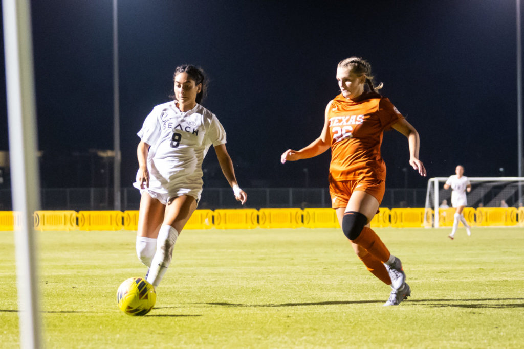 Lbsuvstexanssoccer 20