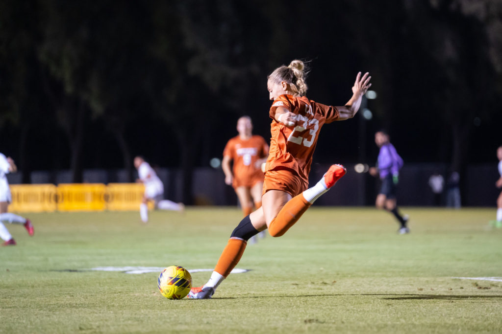 Lbsuvstexanssoccer 24