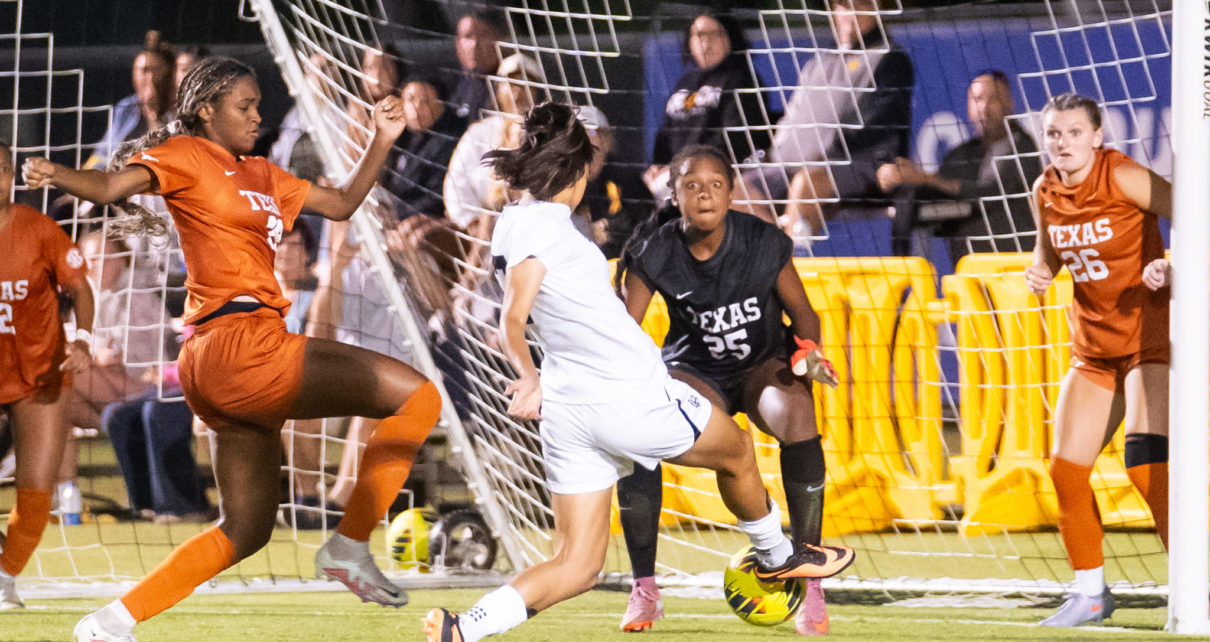 Lbsuvstexanssoccer 3