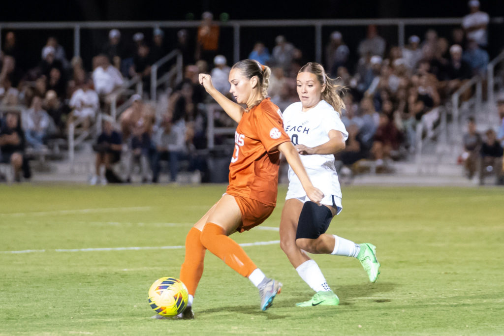 Lbsuvstexanssoccer 9