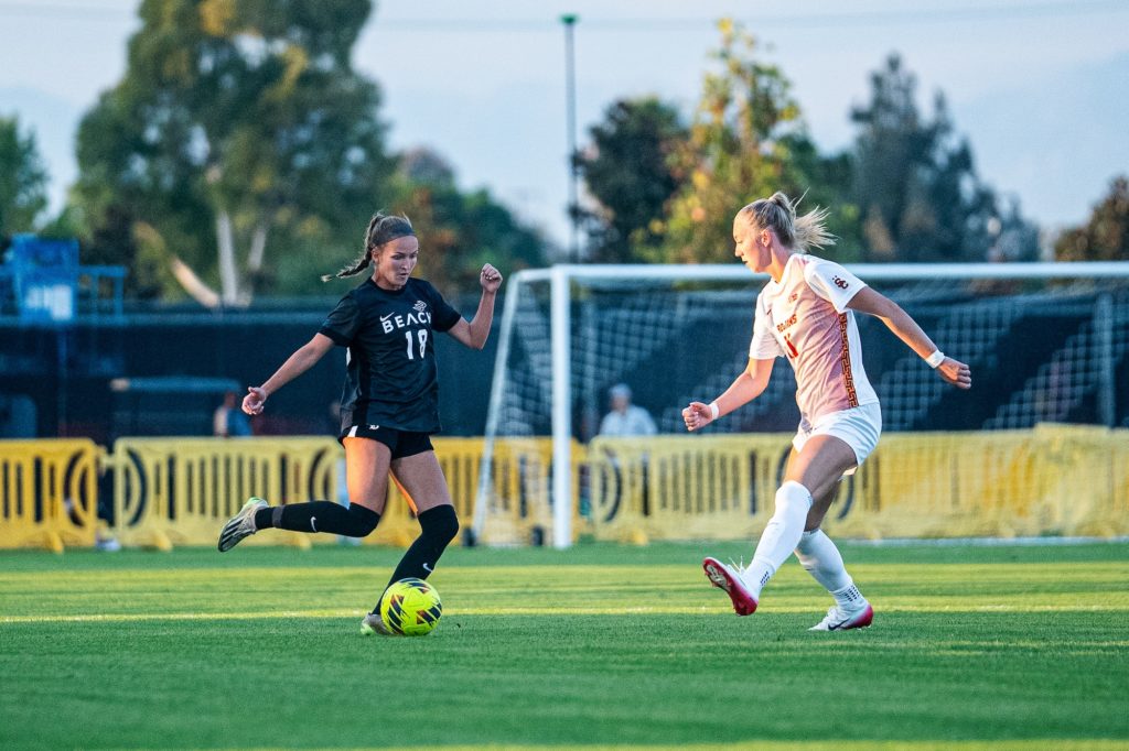 Lbsuvsuscwsoccer 03407
