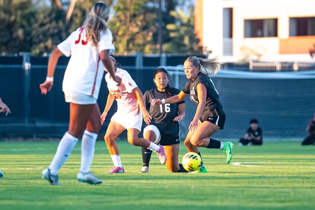 Lbsuvsuscwsoccer 03427