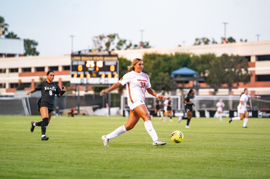 Lbsuvsuscwsoccer 03680