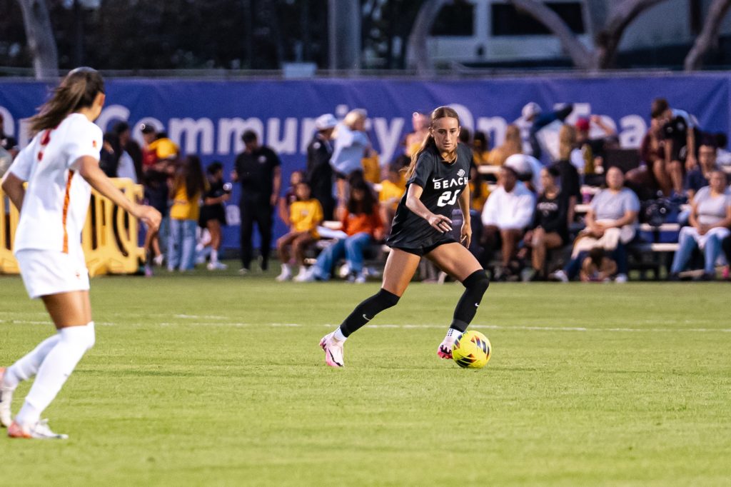 Lbsuvsuscwsoccer 03758