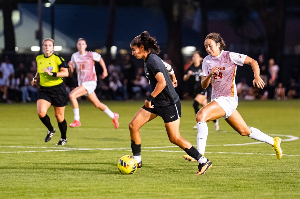 Lbsuvsuscwsoccer 03899