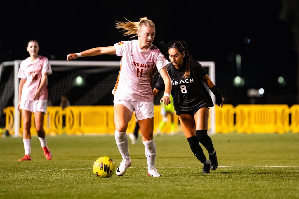 Lbsuvsuscwsoccer 04058