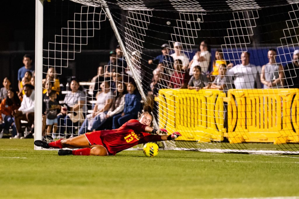 Lbsuvsuscwsoccer 04135