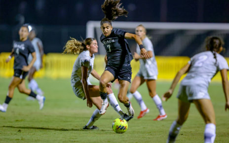 2025 09 04 562 wsoc lbsuvsnevada 082