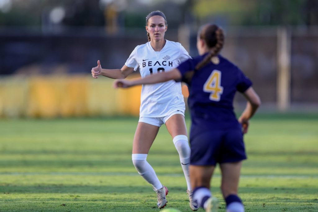 2025 10 05 562 wsoc lbsuvsuci 002