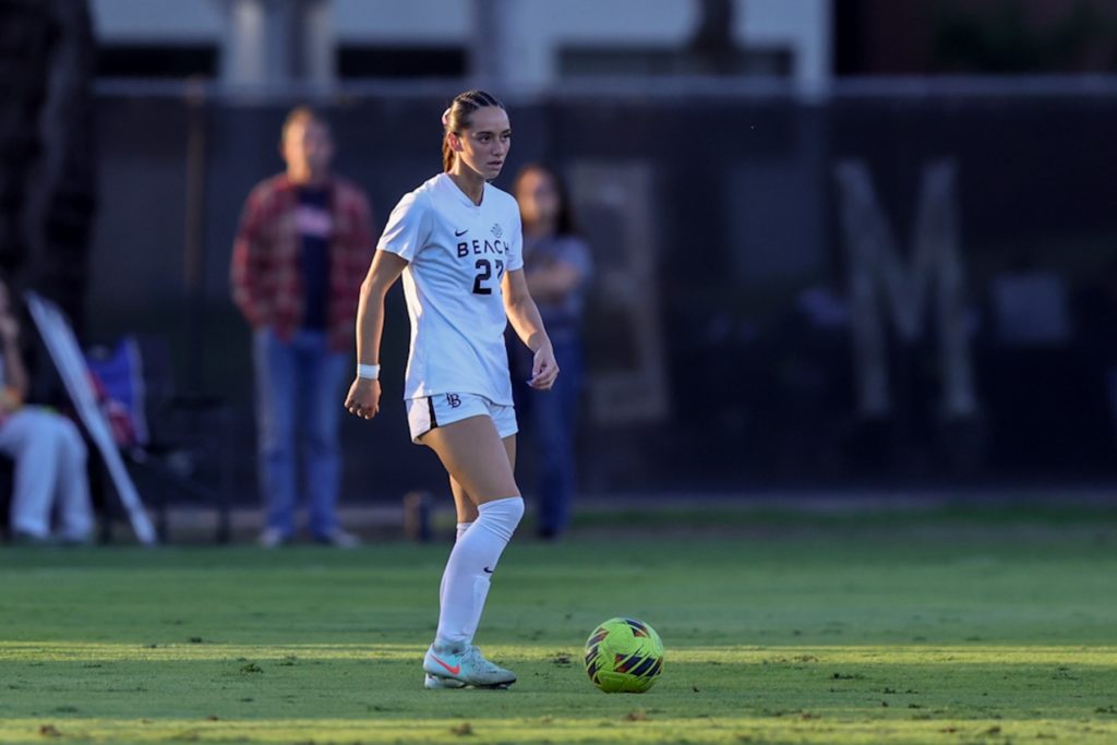 2025 10 05 562 wsoc lbsuvsuci 004