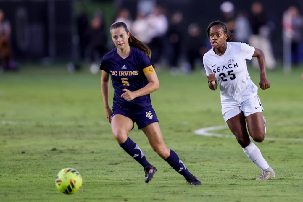 2025 10 05 562 wsoc lbsuvsuci 024