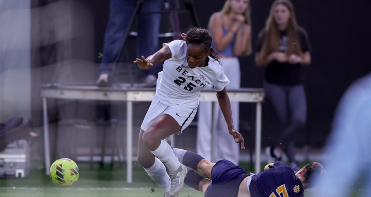 2025 10 05 562 wsoc lbsuvsuci 025