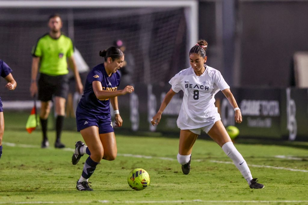 2025 10 05 562 wsoc lbsuvsuci 027