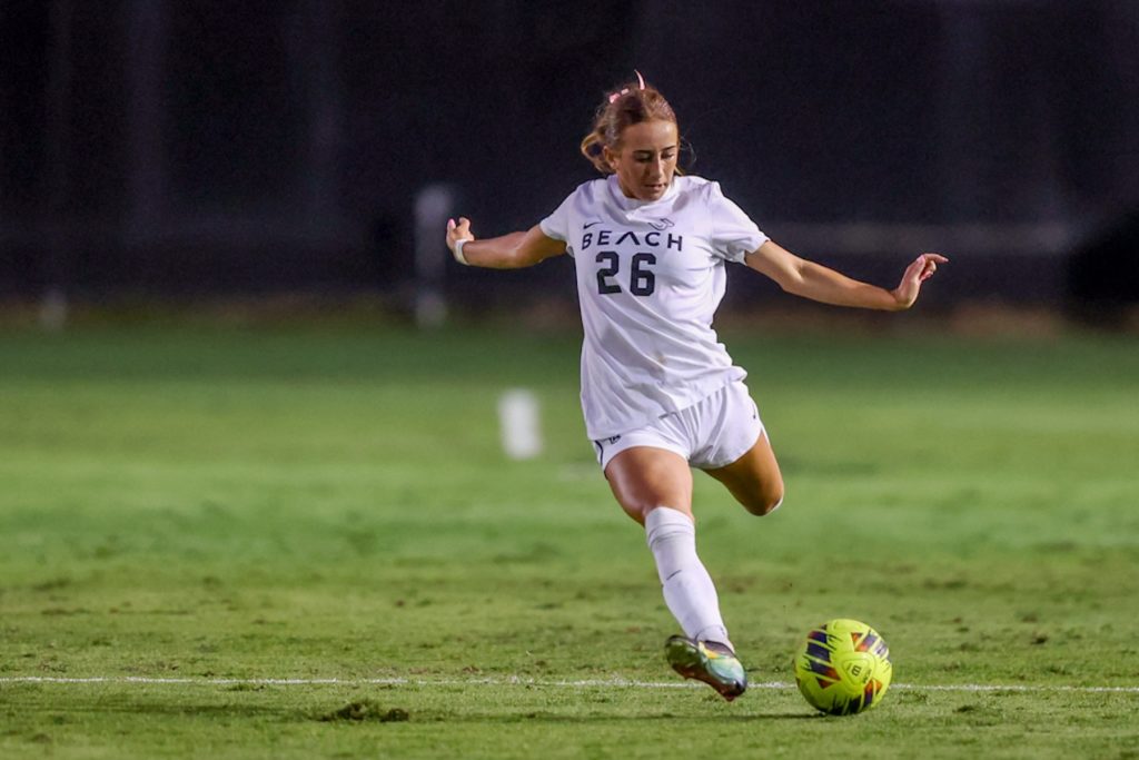 2025 10 05 562 wsoc lbsuvsuci 029