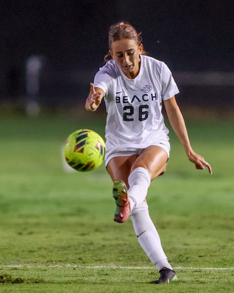 2025 10 05 562 wsoc lbsuvsuci 030