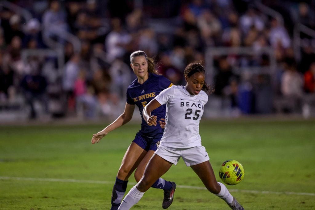 2025 10 05 562 wsoc lbsuvsuci 031