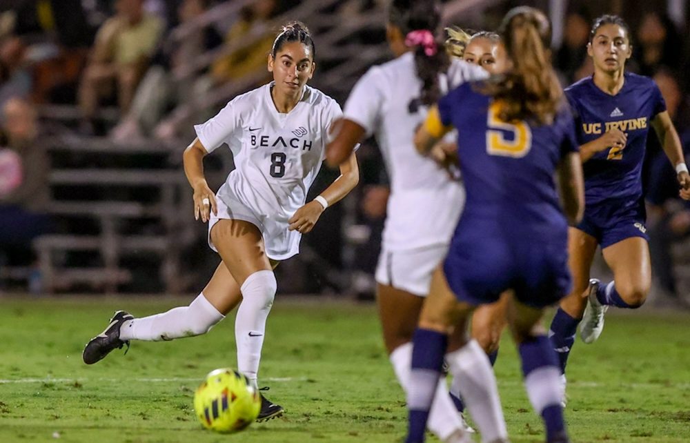 2025 10 05 562 wsoc lbsuvsuci 041
