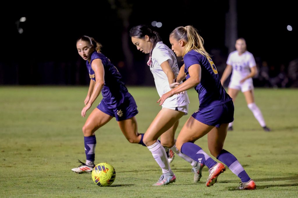 2025 10 05 562 wsoc lbsuvsuci 044
