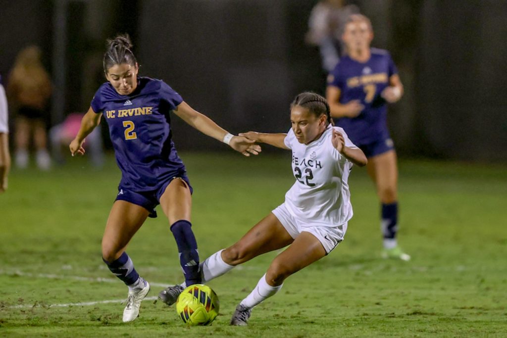 2025 10 05 562 wsoc lbsuvsuci 057