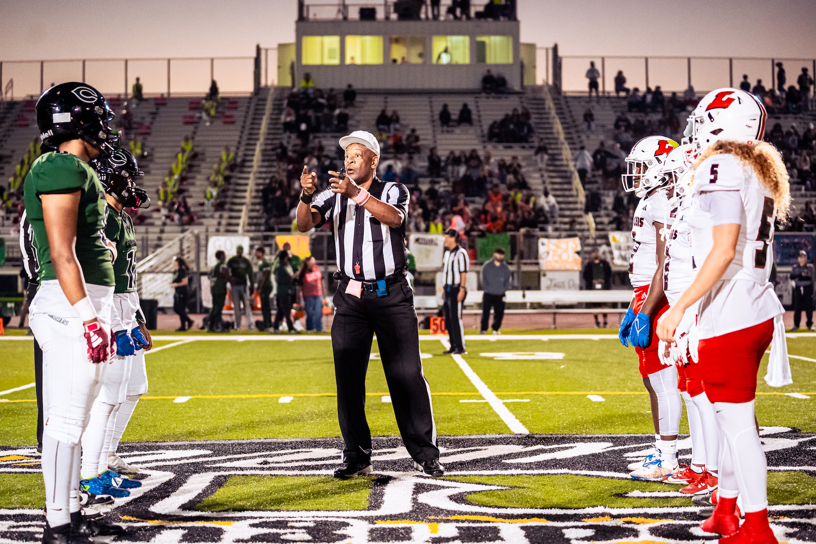 PREVIEW: Cabrillo vs. Lakewood, Football – The562.org