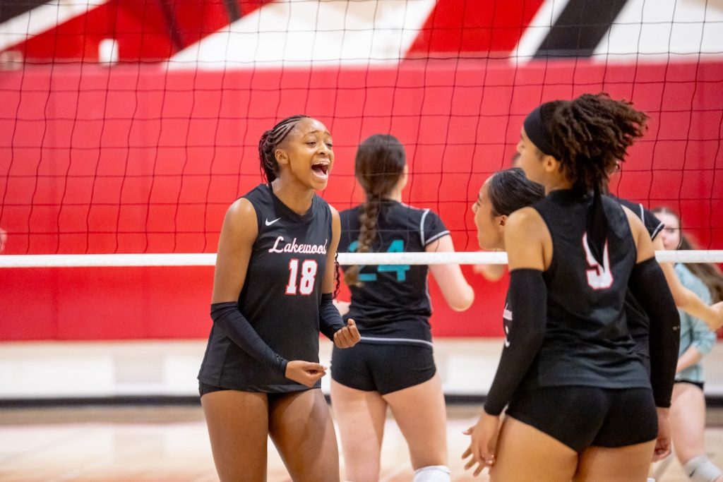 Lakewood girls vb play offs 09901