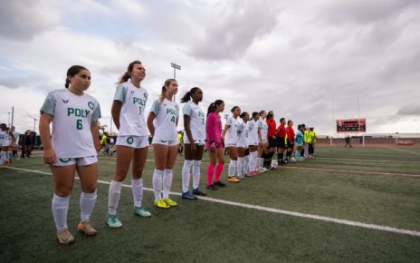 LBPOLYGIRLSSOCCERCHAMPTIONSHIP 07695 999x642