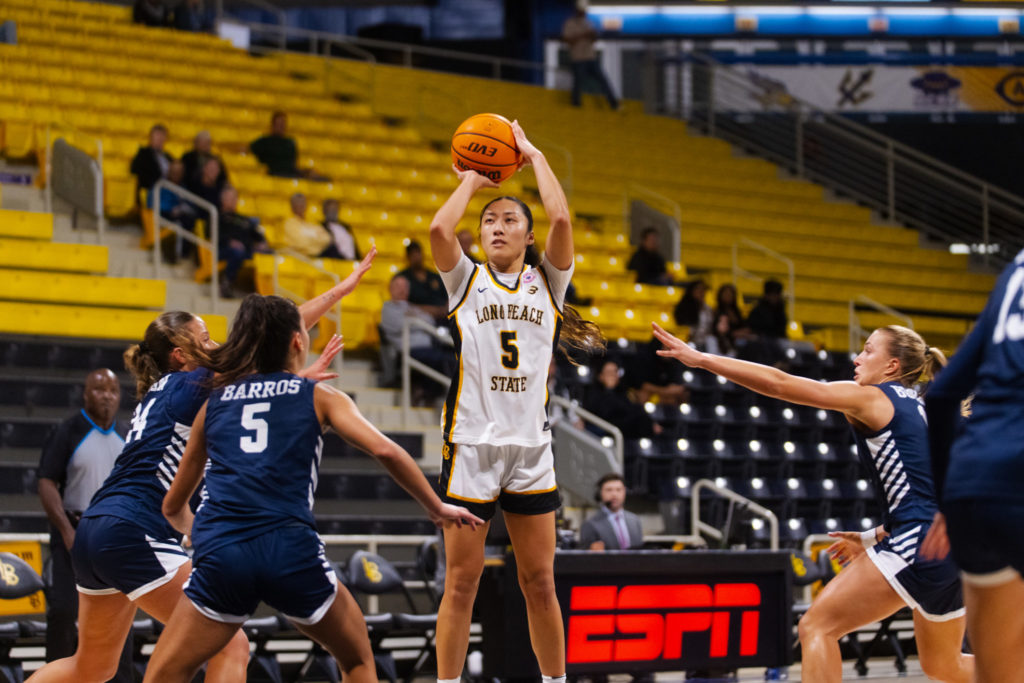 LBSUVSCBUWOMENSBASKETBALL