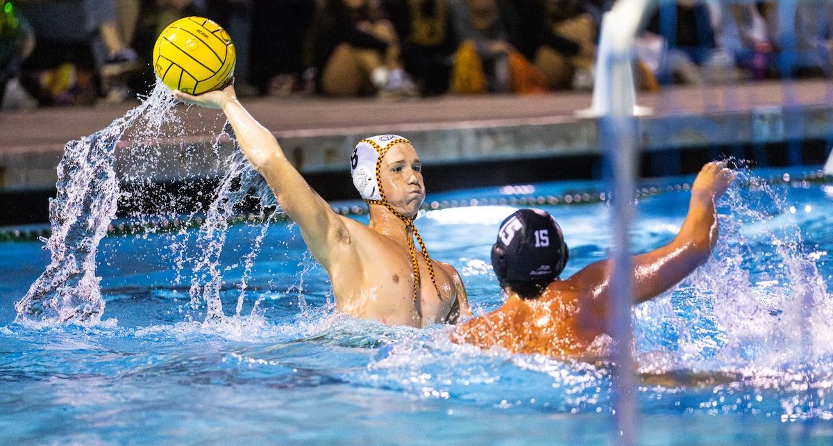 Wilson vs mira costa 03342