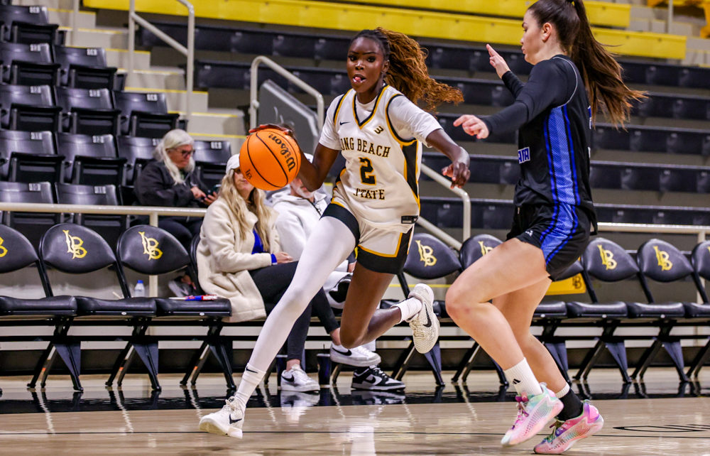 2025 12 04 562 WBBLBSUvsUCSB