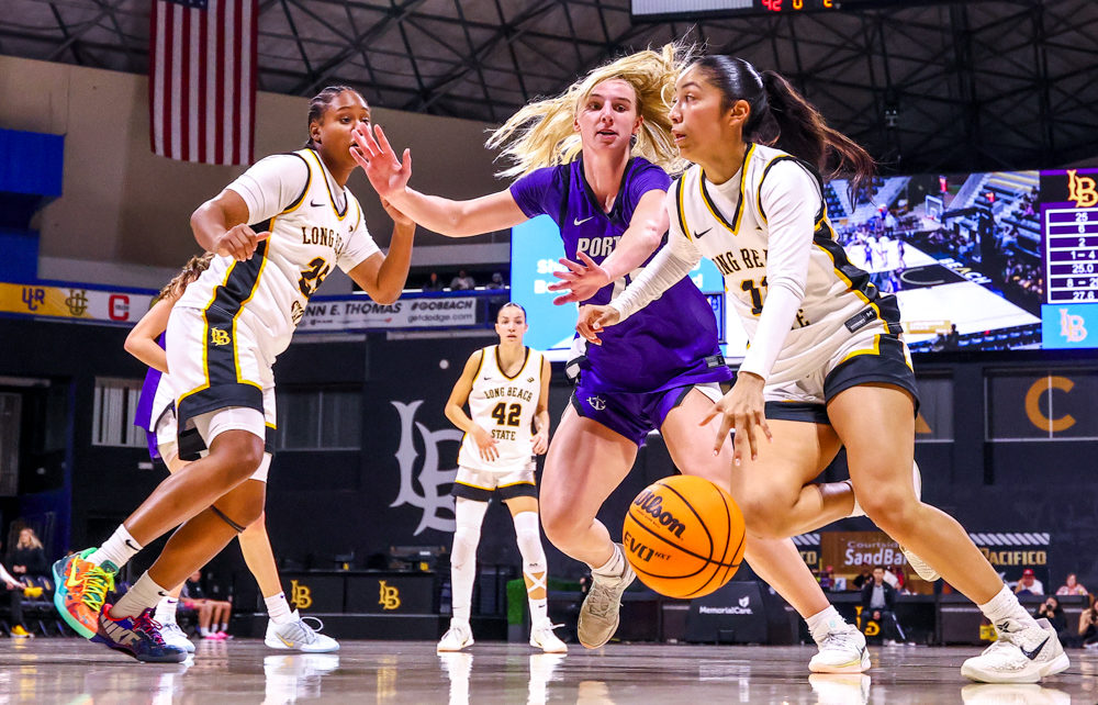 2025 12 11 WBB LBSUvsPortland