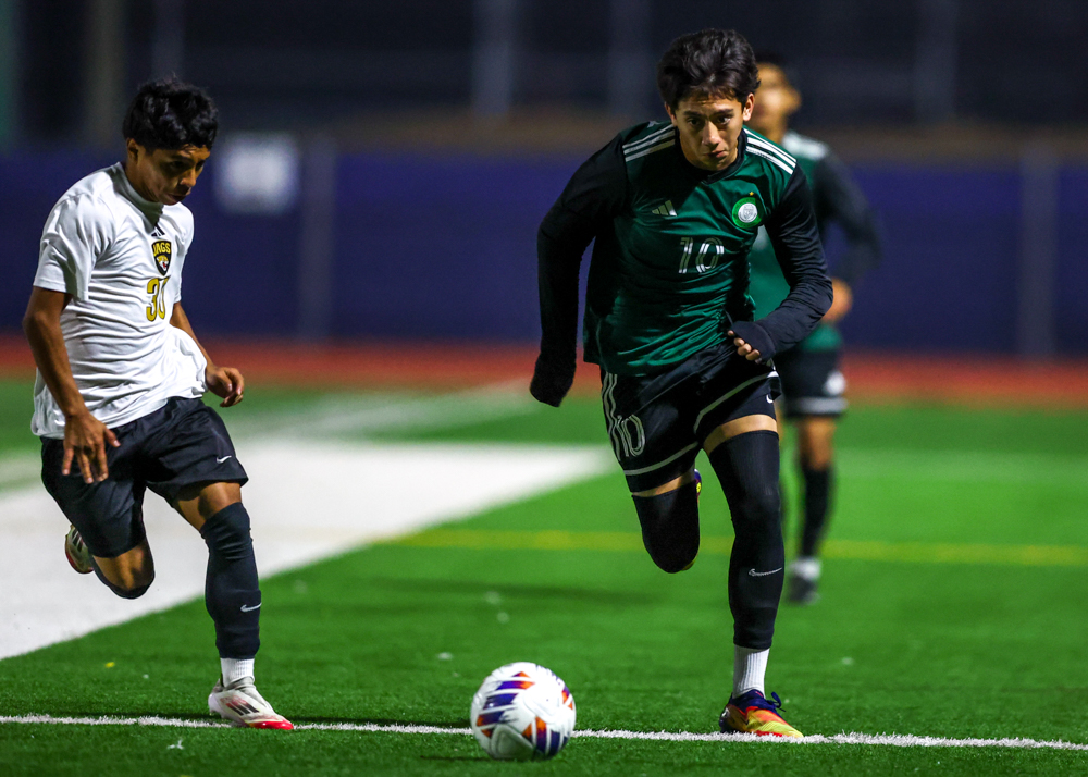 2025 12 17 VBSoccer PolyvsCabrillo