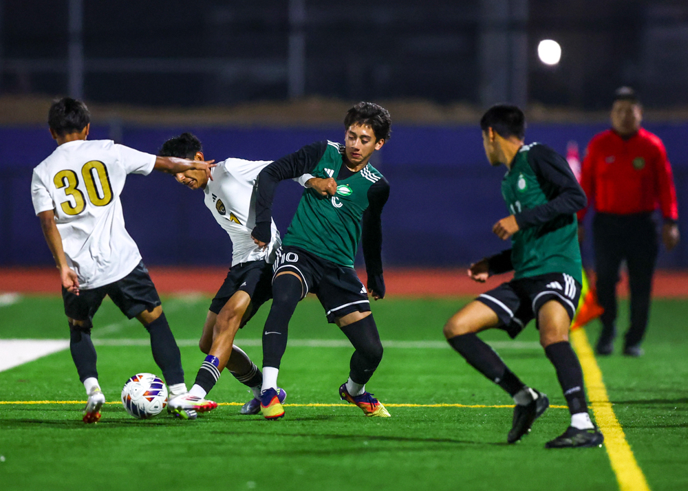 2025 12 17 VBSoccer PolyvsCabrillo