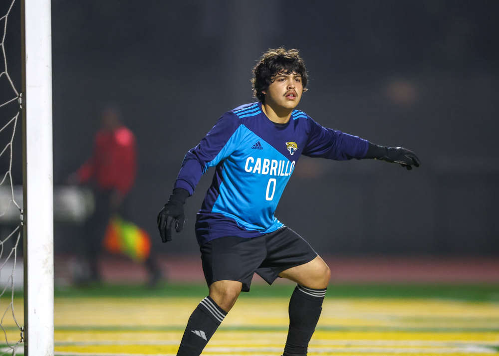 2025 12 17 VBSoccer PolyvsCabrillo