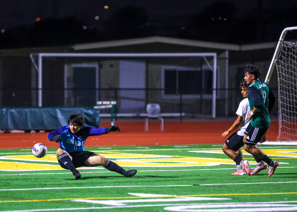 2025 12 17 VBSoccer PolyvsCabrillo