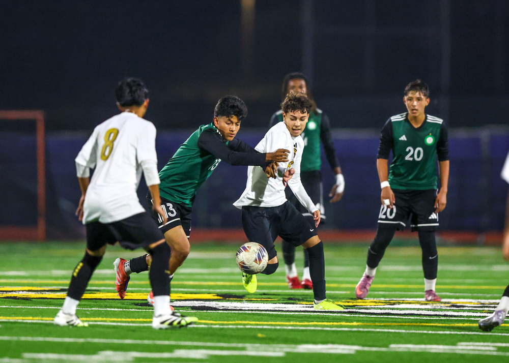 2025 12 17 VBSoccer PolyvsCabrillo