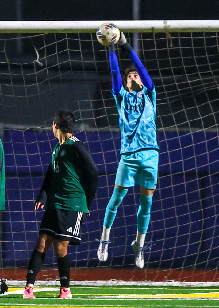 2025 12 17 VBSoccer PolyvsCabrillo